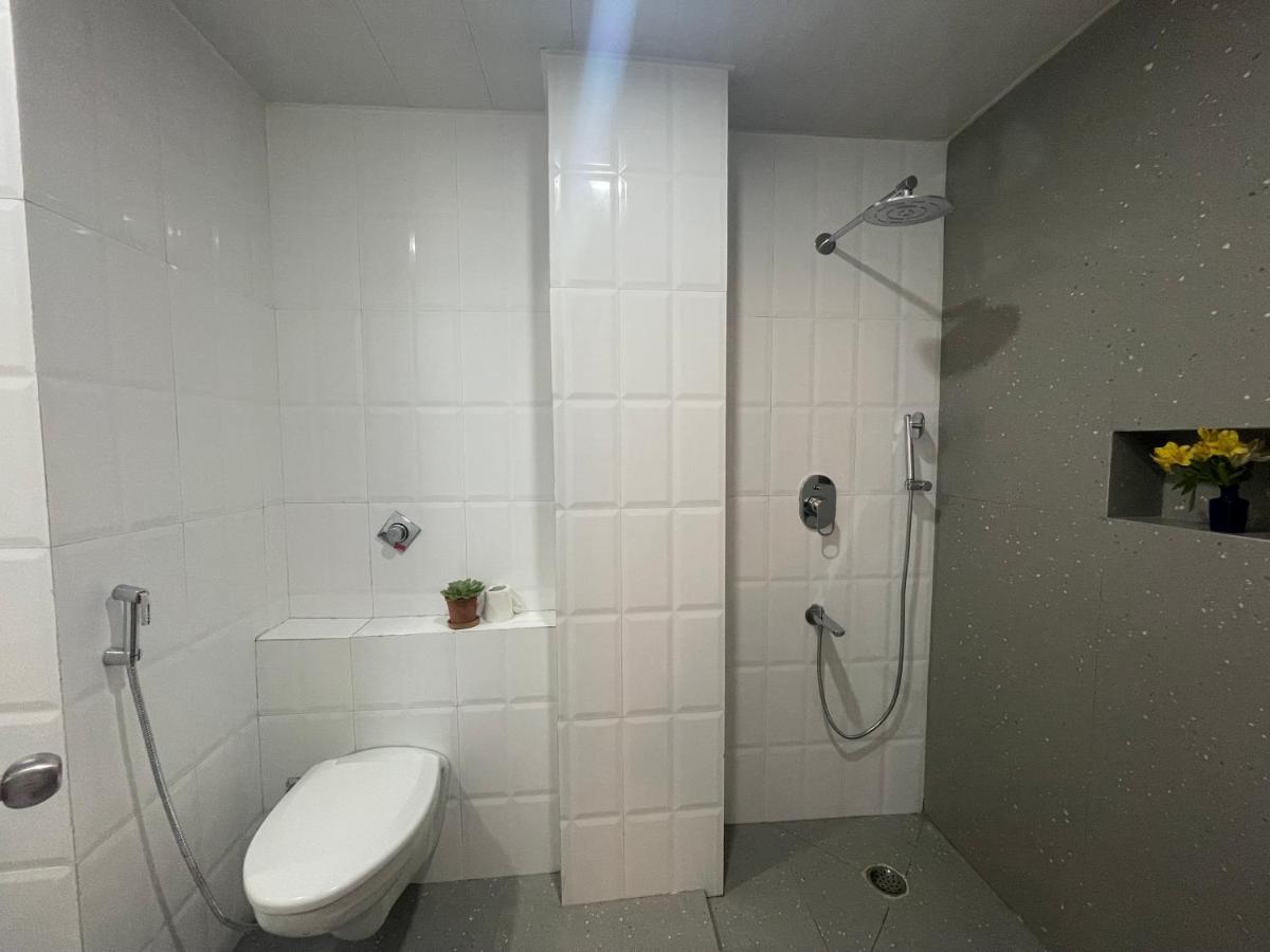 Hotel Pegasus Crown Shillong Buitenkant foto